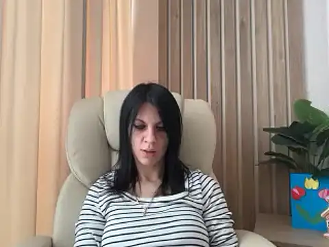 InjaAtHome online show from 04/17/26, 05:32