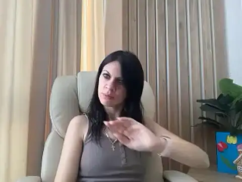 InjaAtHome online show from 05/05/26, 06:21