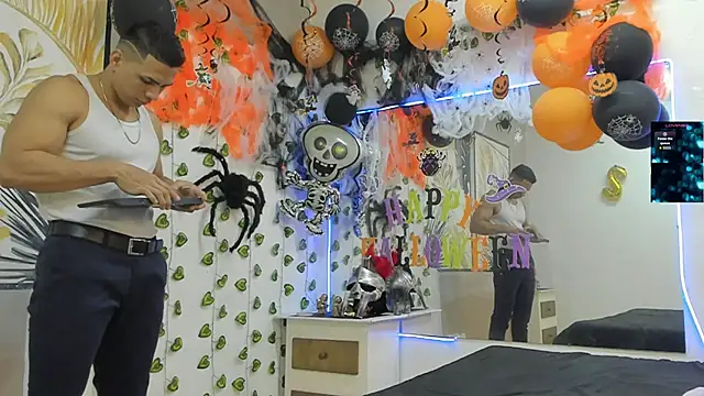 ChoreyTaiylor online show from 10/25/25, 02:13