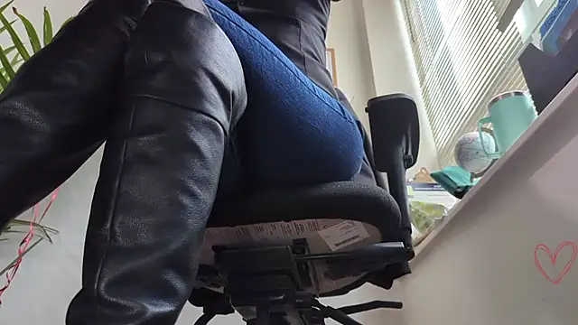 City Kat online show from 03/06/26, 04:58