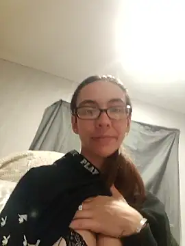 ashleybelle815 online show from 01/15/26, 04:00