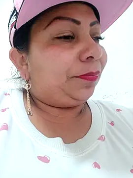 Snapshot of Alyona21 chatting on 03/16/26, 10:14 Alyona21 online show from 03/16/26, 10:14