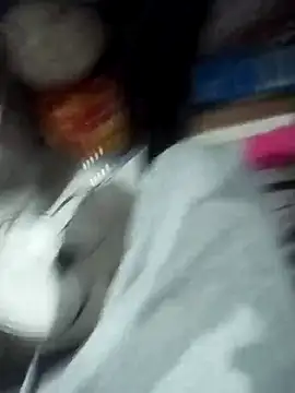 Santosgui14 online show from 03/20/25, 11:05