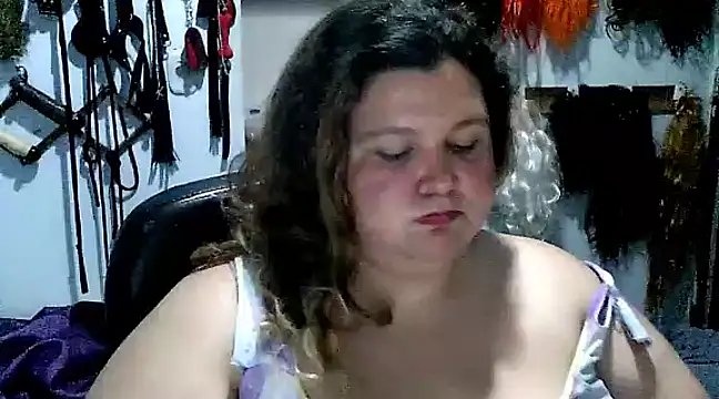 Snapshot of squirt322bbw chatting on 01/22/25, 10:26 squirt322bbw online show from 01/22/25, 10:26