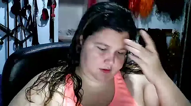 Snapshot of squirt322bbw chatting on 01/24/25, 07:28 squirt322bbw online show from 01/24/25, 07:28