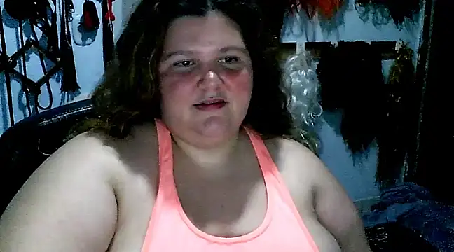 Snapshot of squirt322bbw chatting on 01/28/25, 03:36 squirt322bbw online show from 01/28/25, 03:36