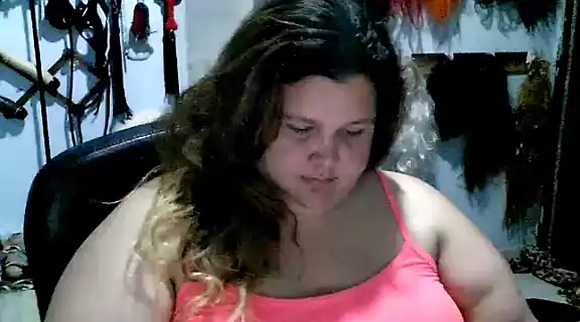 Snapshot of squirt322bbw chatting on 02/23/25, 10:53 squirt322bbw online show from 02/23/25, 10:53