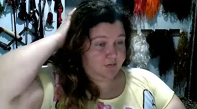 Snapshot of squirt322bbw chatting on 02/25/25, 03:31 squirt322bbw online show from 02/25/25, 03:31