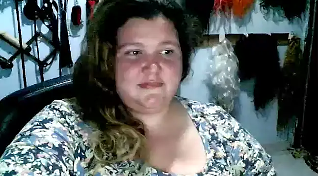 Snapshot of squirt322bbw chatting on 03/02/25, 06:51 squirt322bbw online show from 03/02/25, 06:51
