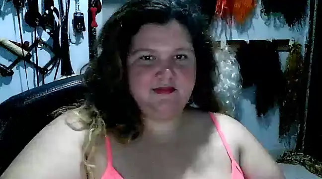Snapshot of squirt322bbw chatting on 03/04/25, 03:22 squirt322bbw online show from 03/04/25, 03:22