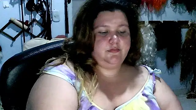 Snapshot of squirt322bbw chatting on 03/09/25, 06:43 squirt322bbw online show from 03/09/25, 06:43