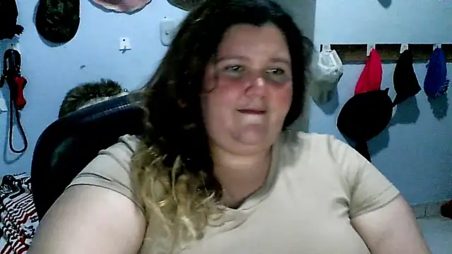 Snapshot of squirt322bbw chatting on 03/19/25, 12:59 squirt322bbw online show from 03/19/25, 12:59