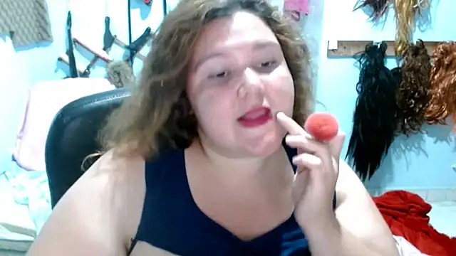 Snapshot of squirt322bbw chatting on 09/19/25, 08:20 squirt322bbw online show from 09/19/25, 08:20