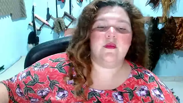 Snapshot of squirt322bbw chatting on 09/23/25, 07:39 squirt322bbw online show from 09/23/25, 07:39