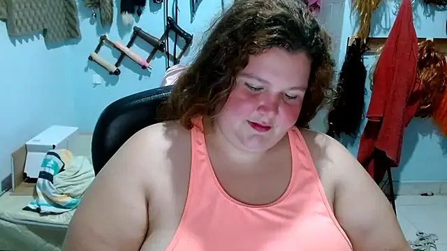 Snapshot of squirt322bbw chatting on 10/18/25, 06:52 squirt322bbw online show from 10/18/25, 06:52