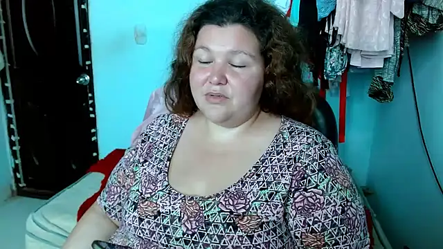 squirt322bbw online show from 12/14/25, 04:56