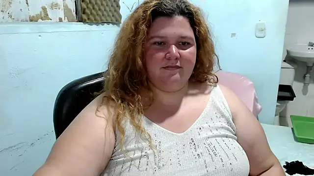 Snapshot of squirt322bbw chatting on 05/25/26, 03:23 squirt322bbw online show from 05/25/26, 03:23