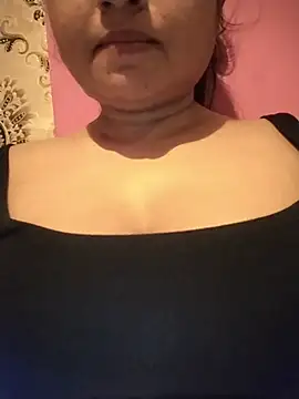 soniya cute online show from 08/03/26, 06:33