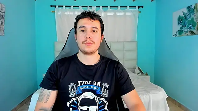 Snapshot of juan__jimenez chatting on 05/14/26, 03:52 juan jimenez online show from 05/14/26, 03:52