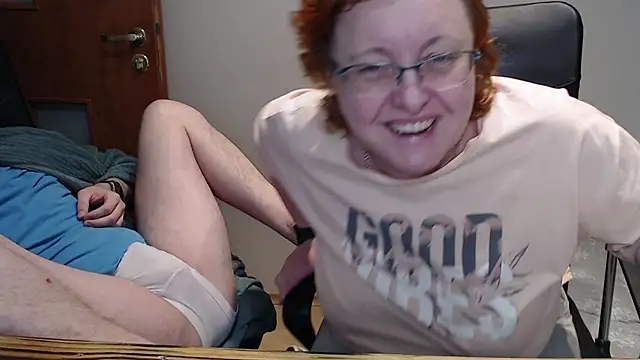 JoannaAndNeighbour online show from 02/16/25, 05:37