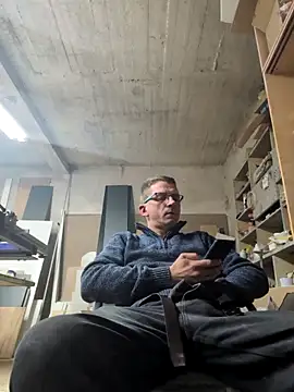 bajka76 online show from 10/04/25, 11:30