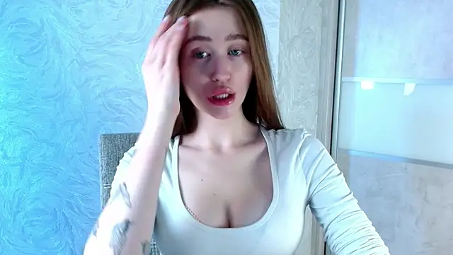 Snapshot of millllina chatting on 02/24/25, 03:42 millllina online show from 02/24/25, 03:42