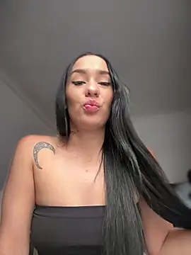   IRIS   online show from 12/18/25, 03:18