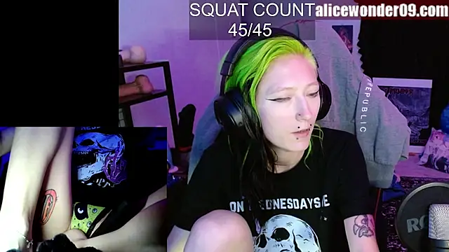 alicewonder09 online show from 10/23/25, 06:23