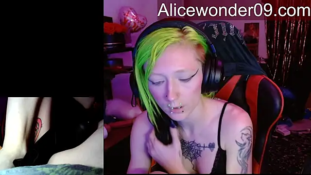alicewonder09 online show from 03/09/26, 04:27