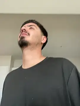 Bbyboyivan online show from 12/29/24, 09:09