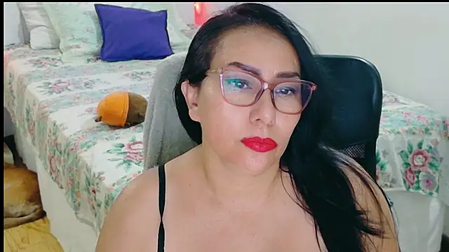 hottplay online show from 03/23/26, 06:34