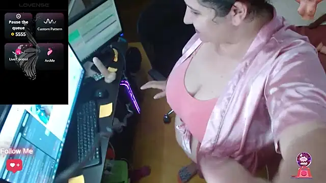 EMILY-NESSA online show from 03/07/25, 07:05