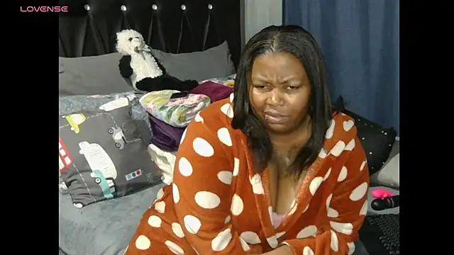 caramelbooty69 online show from 11/07/25, 08:09