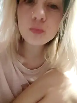 Kristi Ricky online show from 02/01/25, 07:23