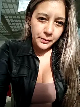 alana 69 online show from 04/20/26, 09:49