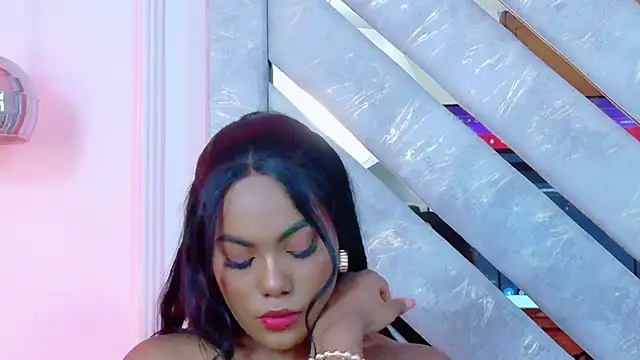 Sara Boom online show from 12/03/25, 02:48