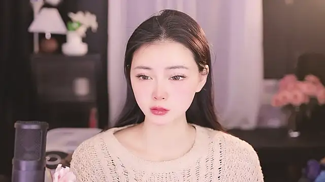 Ocean--Lili online show from 02/17/25, 02:04