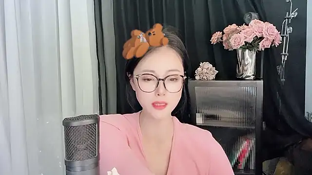 Ocean--Lili online show from 03/16/25, 05:28