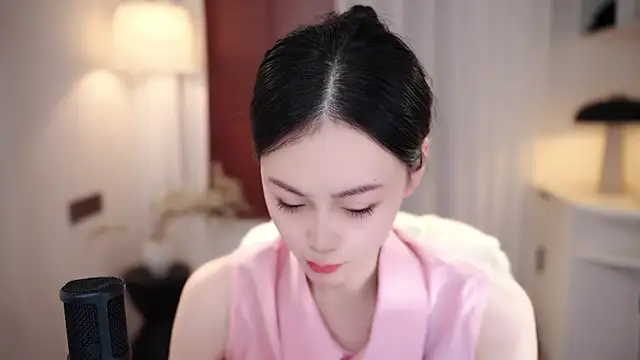 Ocean--Lili online show from 09/12/25, 02:17