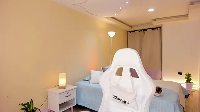 carleee winter online show from 11/14/25, 01:15