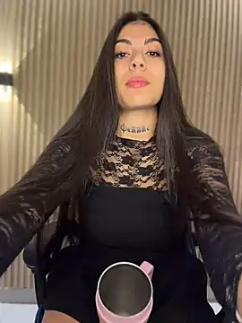 Sarasanders 4 online show from 03/22/26, 06:50