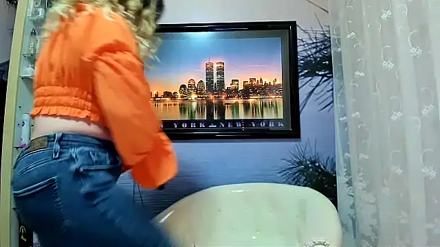 Mature4you44 online show from 02/06/25, 10:04