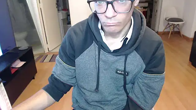 guachin hunk online show from 05/08/26, 04:29