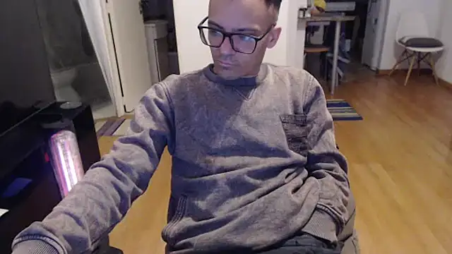 guachin hunk online show from 05/23/26, 06:34
