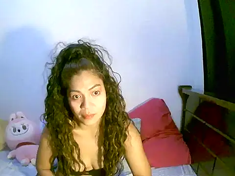 Snapshot of sweetvirginia01 chatting on 03/14/26, 10:37 sweetvirginia01 online show from 03/14/26, 10:37