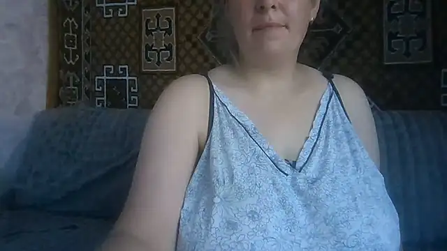Snapshot of Diana_Britt chatting on 07/02/26, 03:23 Diana Britt online show from 07/02/26, 03:23