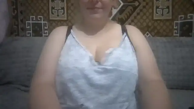 Snapshot of Diana_Britt chatting on 07/20/26, 07:05 Diana Britt online show from 07/20/26, 07:05