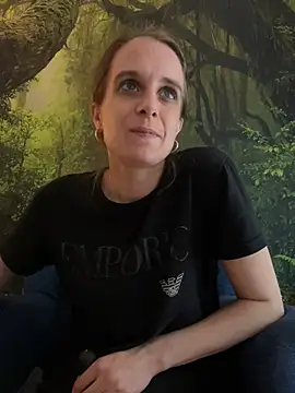 LadyChantale online show from 03/23/25, 04:38