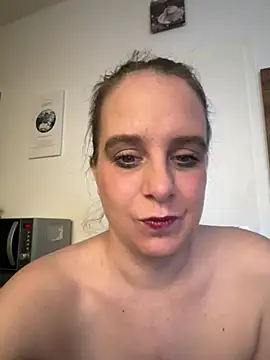 LadyChantale online show from 04/08/26, 06:35