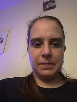 LadyChantale online show from 04/10/26, 06:18